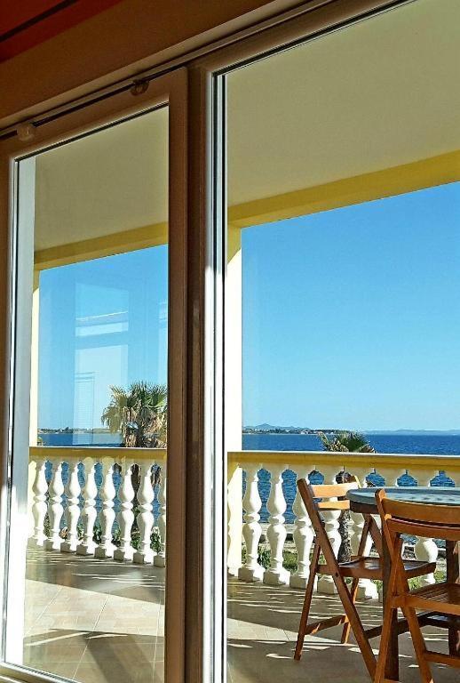Deby House Apartment Vir